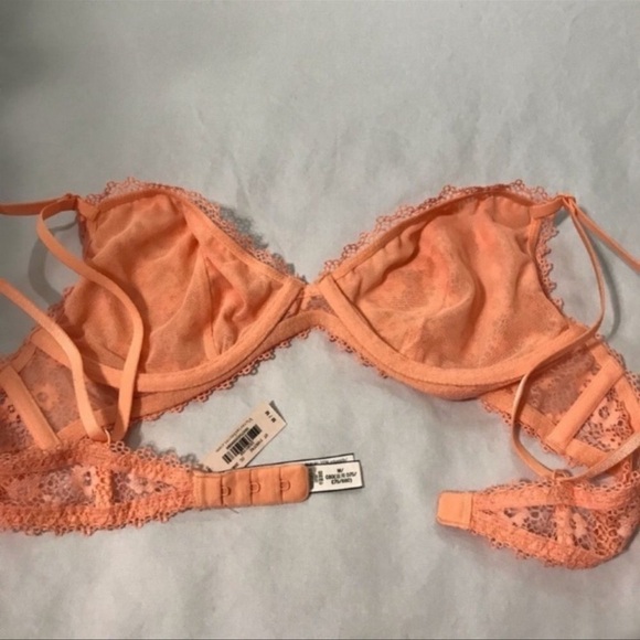 VICTORIA’S SECRET Lace Underwire Bralette, Peach M (34/36) NWT - Picture 2 of 5